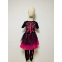 COSTUME