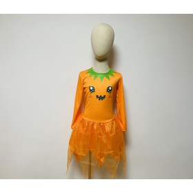 COSTUME