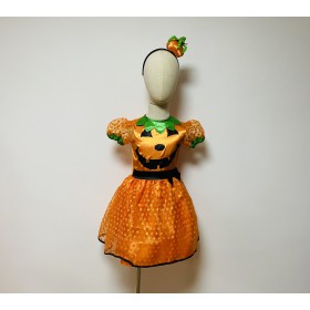 COSTUME