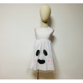 COSTUME