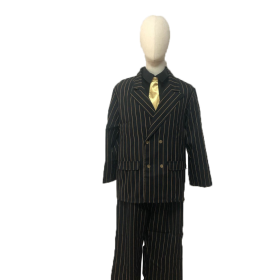 COSTUME