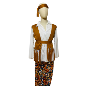 COSTUME
